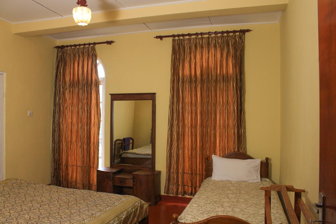 Hill View Bungalow Bed & Breakfast Nuwara Eliya Exterior photo