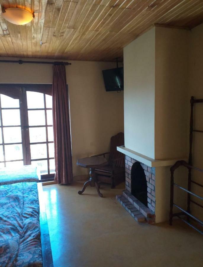 Hill View Bungalow Bed & Breakfast Nuwara Eliya Exterior photo
