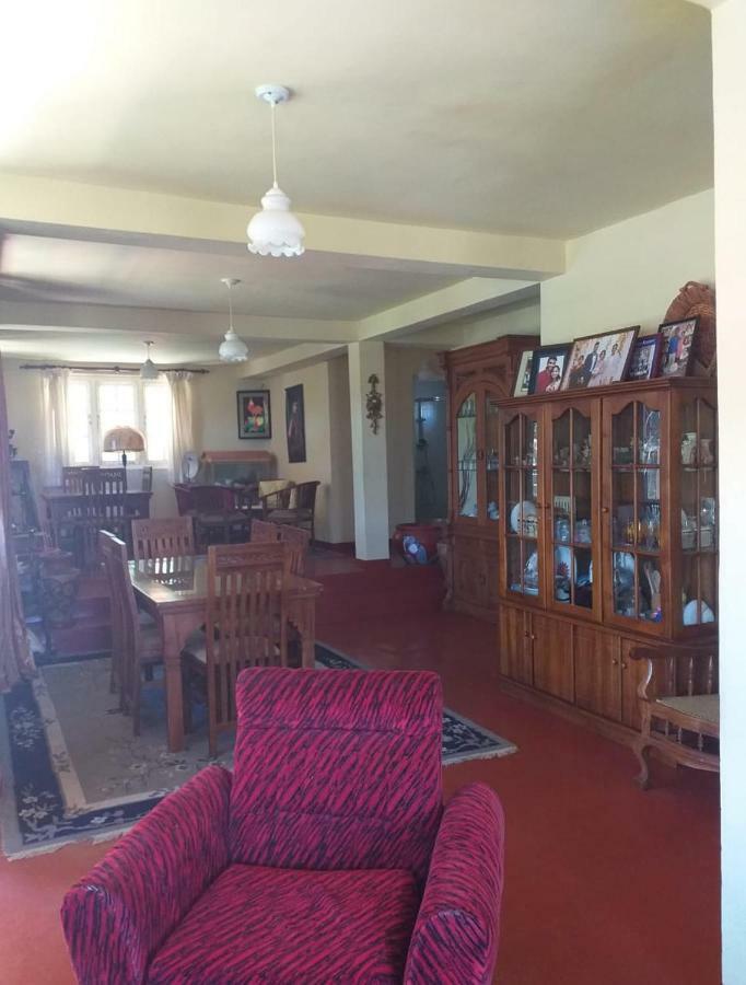 Hill View Bungalow Bed & Breakfast Nuwara Eliya Exterior photo