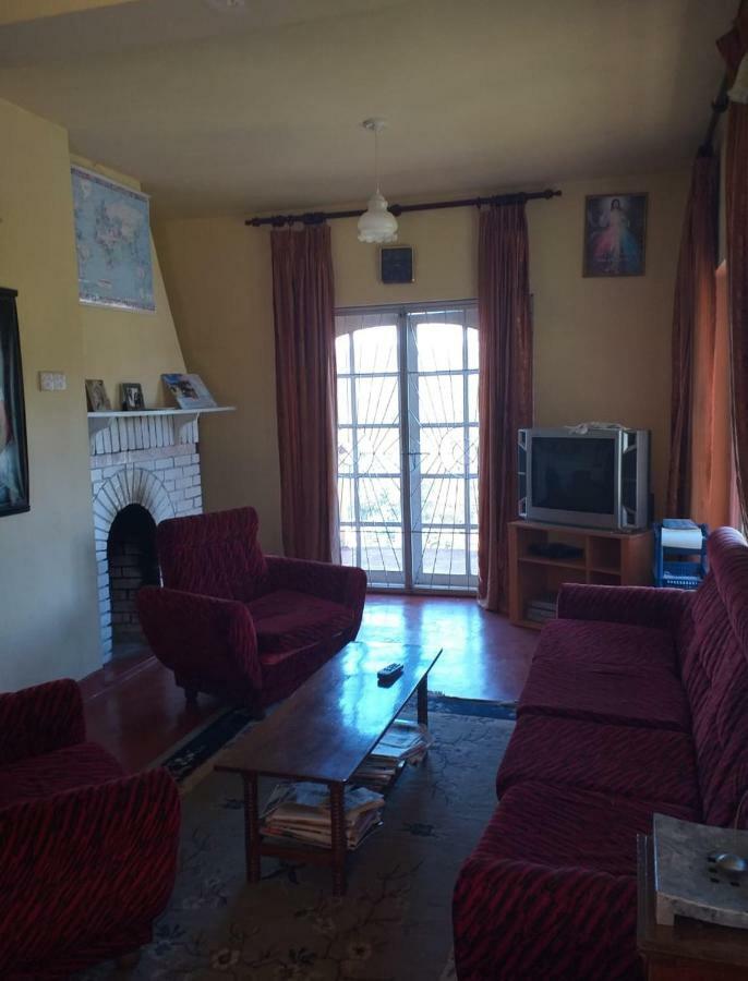 Hill View Bungalow Bed & Breakfast Nuwara Eliya Exterior photo